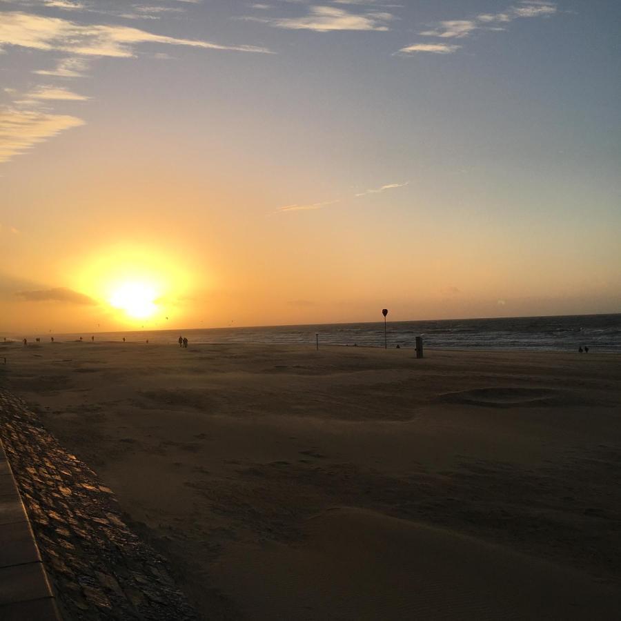 Sea And City View With Double Terrace Flat C Oostende Екстериор снимка